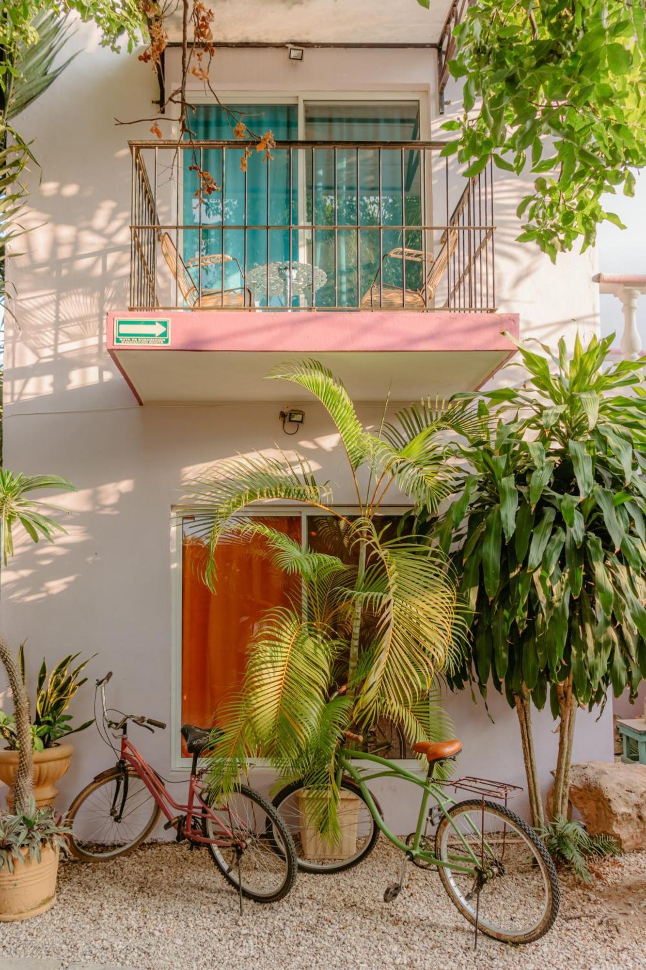 Hostel Hostal Tunich Naj & Hotel Valladolid (Yucatan)